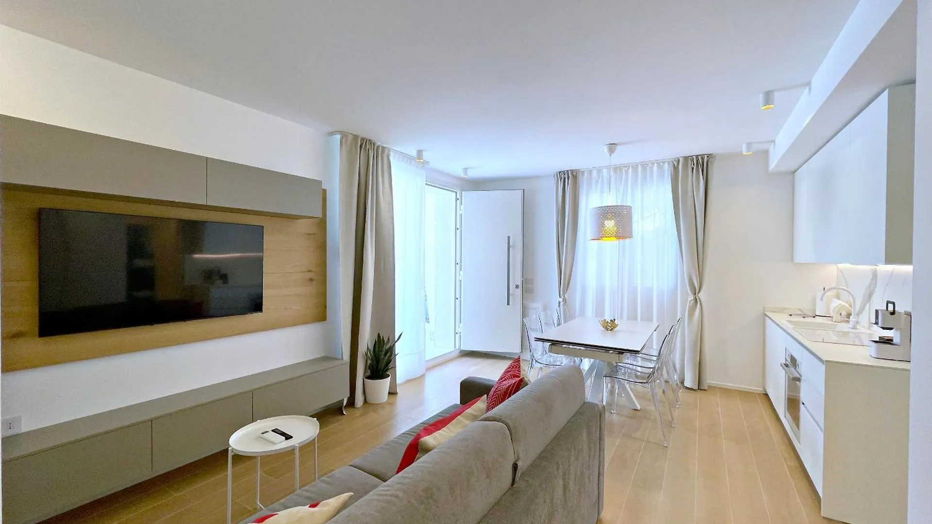 Arcioun Apartments Riccione 0*,