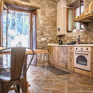 Appartamento Il Nido Di Matilde _monolocale Design Sul Fiume_, Rossena